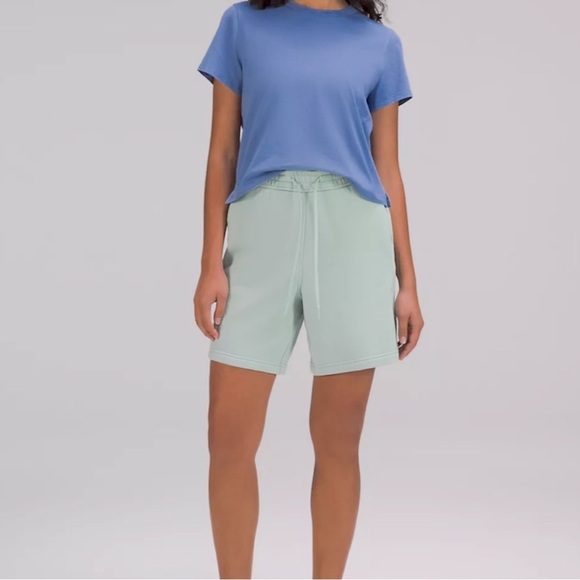 lululemon athletica Pants - Lululemon Loungeful High-Rise Short 7" Silver Blue size 10 NWT